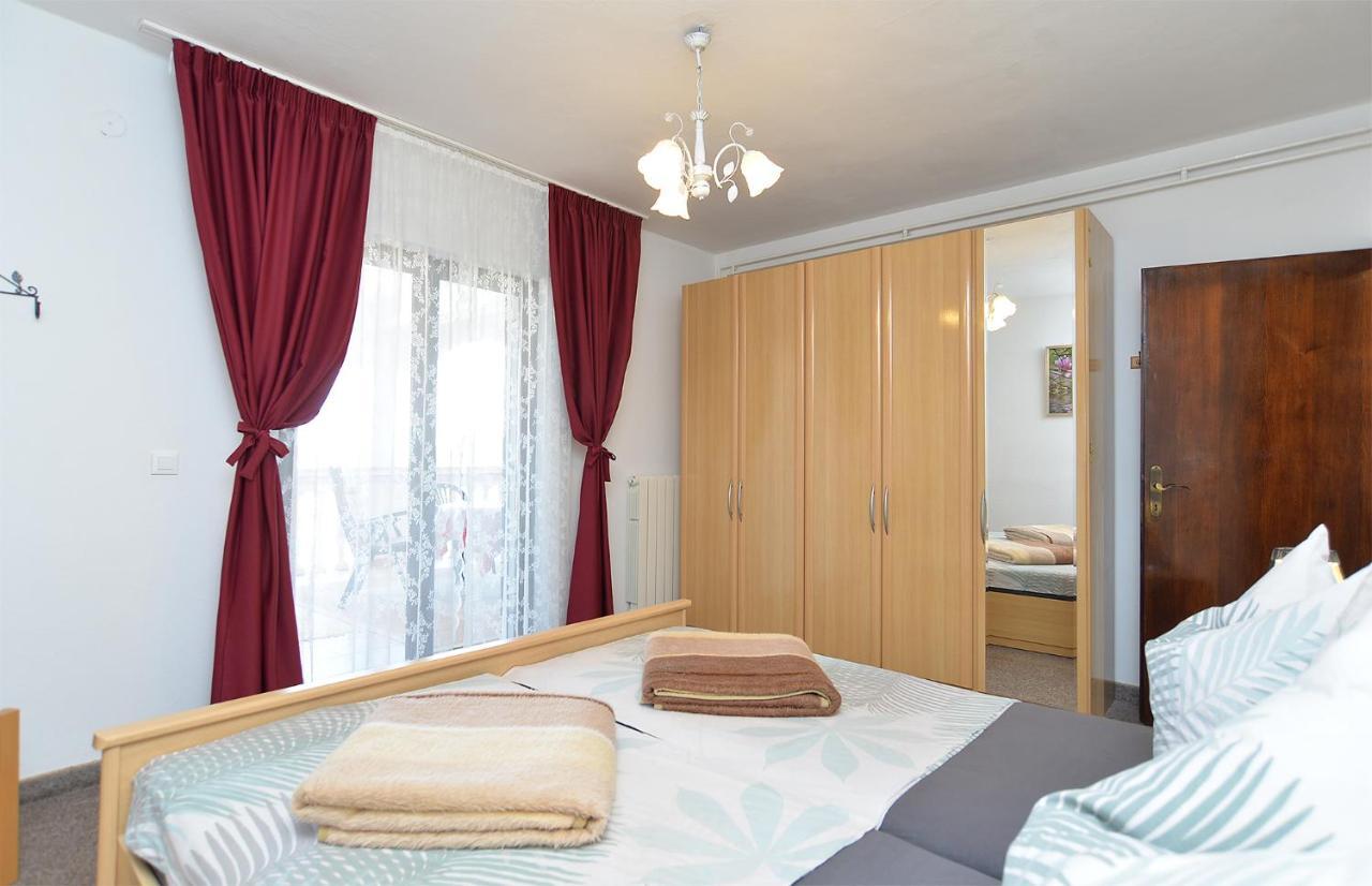 פרוי Apartments Anka 1223 מראה חיצוני תמונה