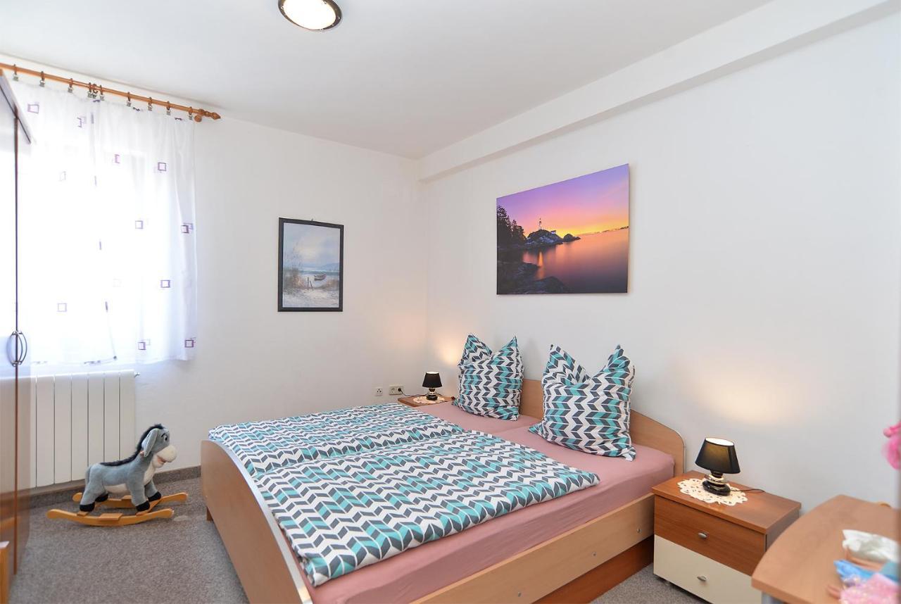 פרוי Apartments Anka 1223 מראה חיצוני תמונה